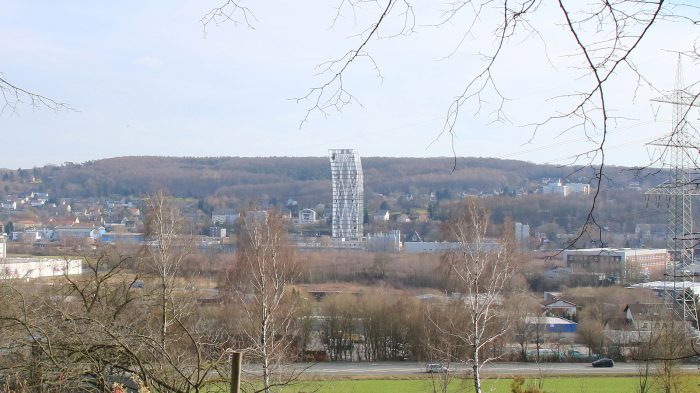 Im Team mit dem Architekten Gerhard Spangenberg planen schlaich bergermann partner seit Oktober 2015 den 90 m hohen Büroturm Ardex Tower für den Bauchemie-Spezialisten Ardex Gmbh in Witten.